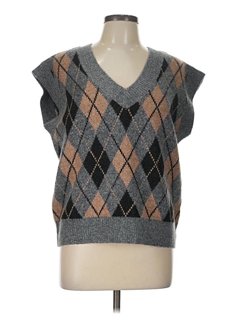 The Workshop Sweater Vest In Gray