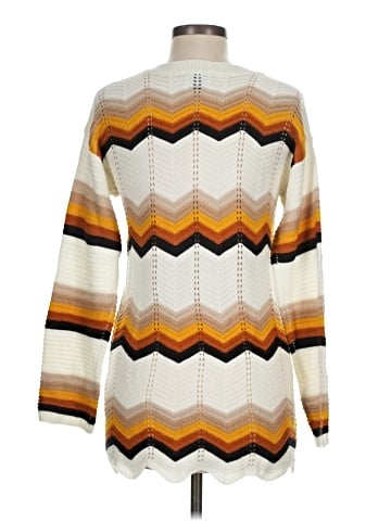Full Circle Trends With Love Pullover Sweater (view 2)