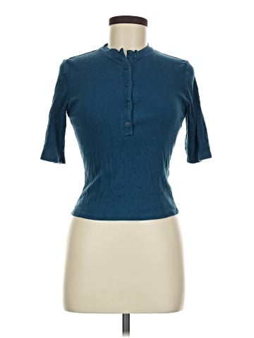 Express Short Sleeve Top (view 1)