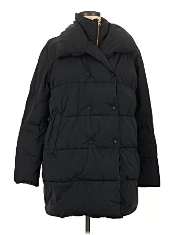 Closed Coat (view 1)