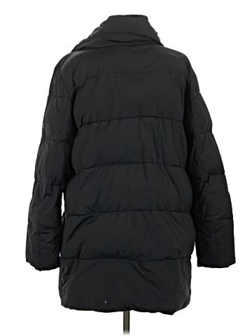 Closed Coat (view 2)