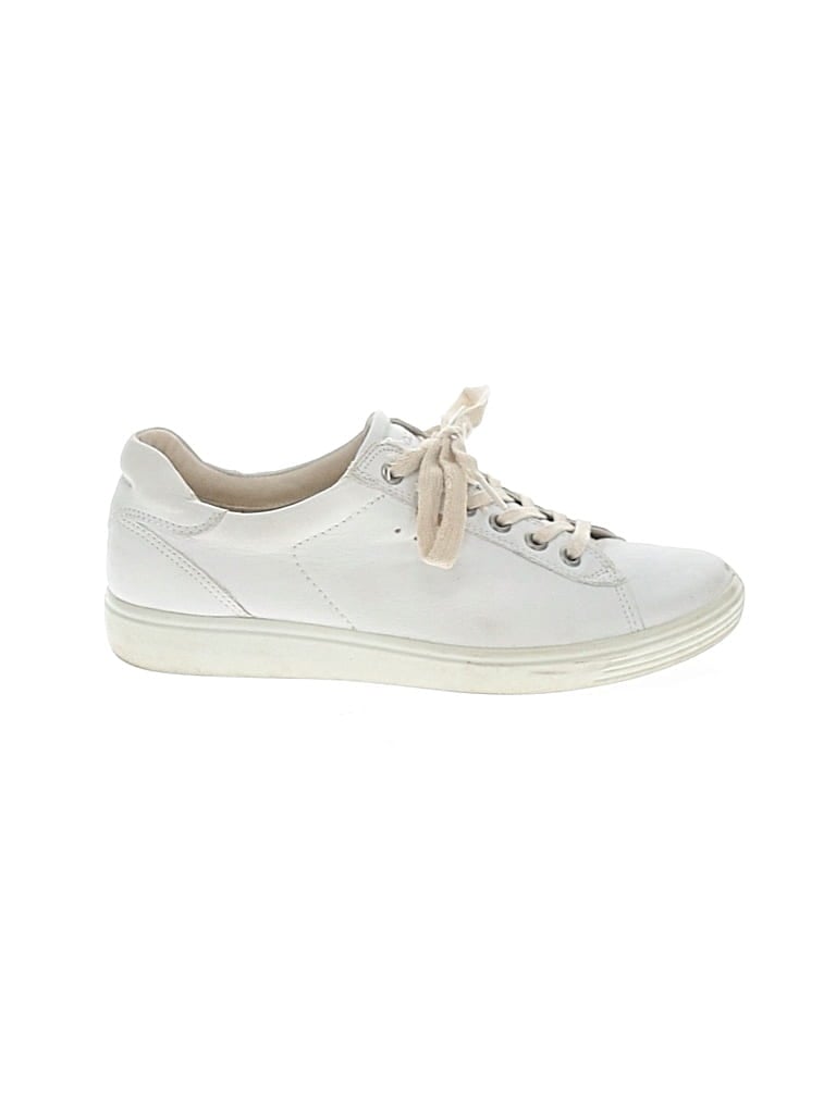 Pre-owned Ecco Sneakers In White