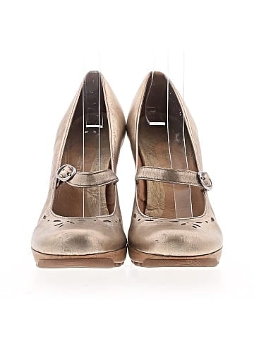 Kenneth Cole REACTION Wedges (view 2)