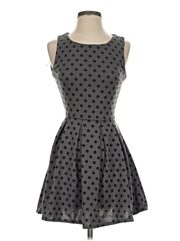 Sans Souci Casual Dress (view 1)