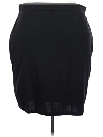 Old Navy Casual Skirt (view 2)