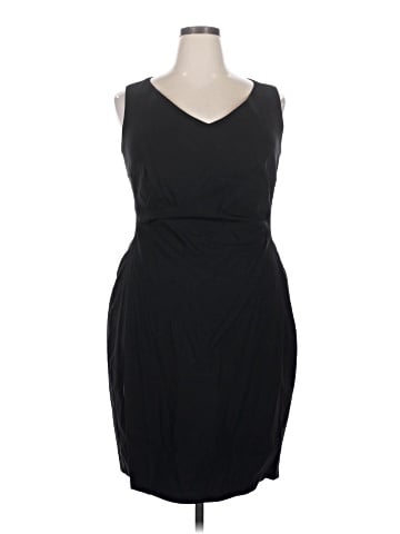 Liza Luxe Cocktail Dress (view 1)