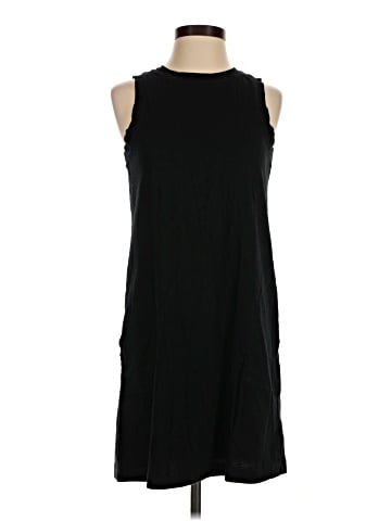 Old Navy Casual Dress (view 1)