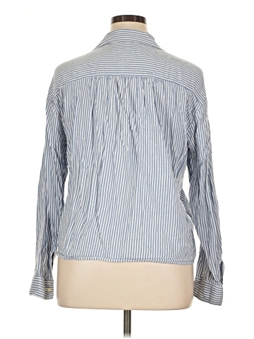 Old Navy Long Sleeve Button-Down Shirt (view 2)