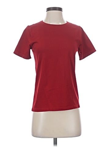 Yitty Short Sleeve T-Shirt (view 1)