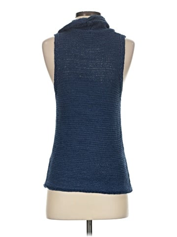 Cable & Gauge Sleeveless Top (view 2)