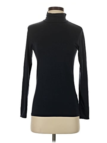 HEATTECH Long Sleeve Turtleneck (view 1)
