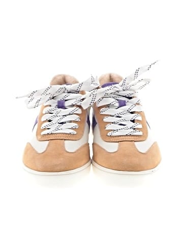 Chelsea & Violet Sneakers (view 2)