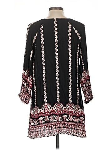Nostalgia 3/4 Sleeve Blouse (view 2)