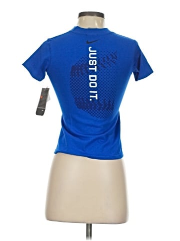 Nike Short Sleeve T-Shirt (view 2)