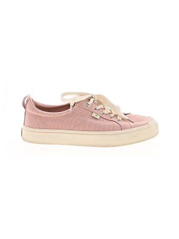 Cariuma Sneakers (view 1)