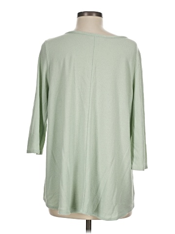Star Vixen 3/4 Sleeve Top (view 2)