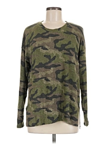 American Eagle Outfitters Long Sleeve T-Shirt (view 1)