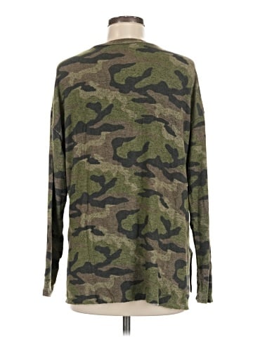 American Eagle Outfitters Long Sleeve T-Shirt (view 2)