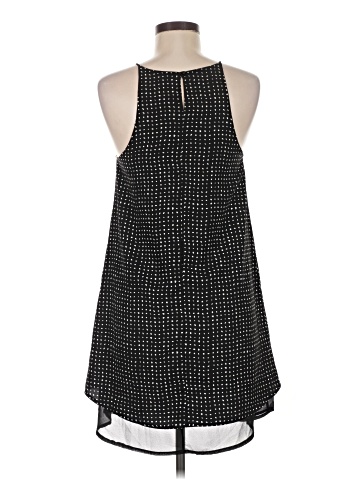 Lila Clothing Co. Casual Dress (view 2)