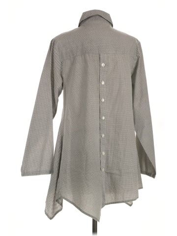 Tulip Long Sleeve Button-Down Shirt (view 2)