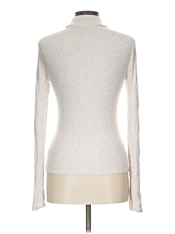 Silence and Noise Long Sleeve Top (view 2)