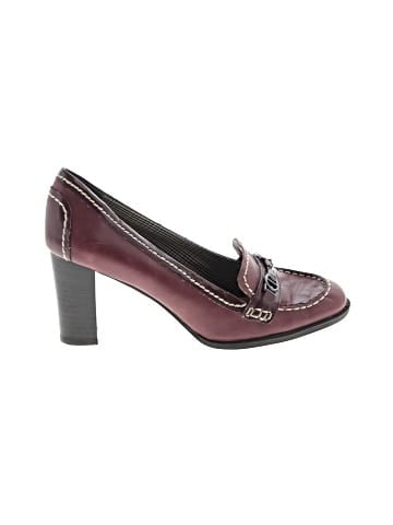 Etienne Aigner Heels (view 1)