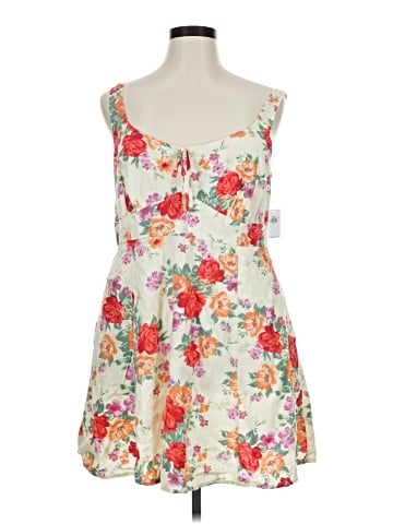 Old Navy Casual Dress (view 1)