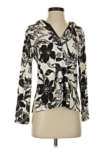 Bentley A. Cardigan (view 1)