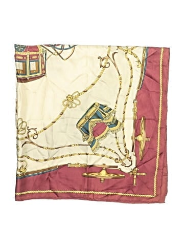 Céline Scarf (view 2)