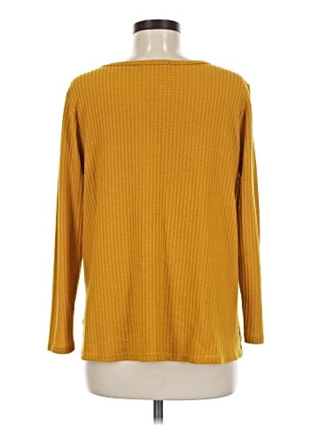 Kim & Cami Pullover Sweater (view 2)