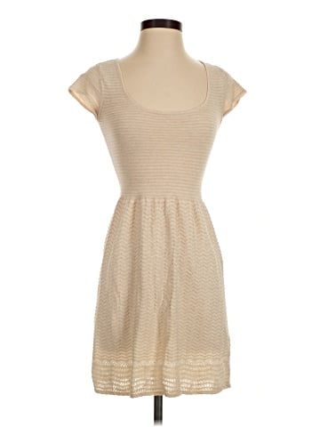 American Eagle Outfitters Casual Dress (view 1)