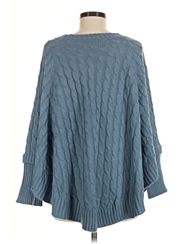 Pretty Persuasions Poncho (view 2)