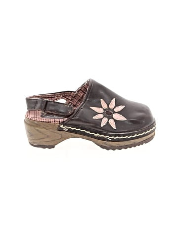 TKS Clogs (view 1)