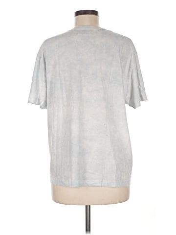 Rivet & Thread Short Sleeve T-Shirt (view 2)
