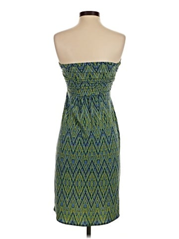Jennifer Lopez Cocktail Dress (view 2)