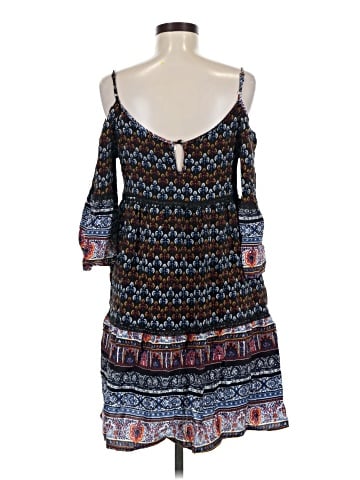 Willow & Clay Casual Dress (view 2)