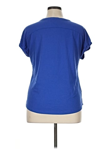 Lane Bryant Outlet Short Sleeve T-Shirt (view 2)