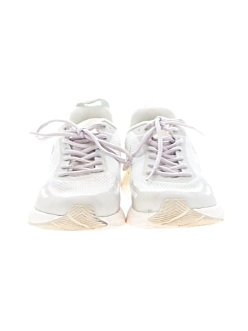 VEJA Sneakers (view 2)