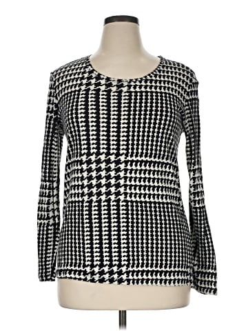 Daisy Fuentes Long Sleeve T-Shirt (view 1)