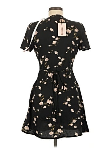 Missguided Casual Dress (view 2)