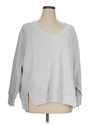 American Eagle Outfitters Pullover Sweater (view 1)