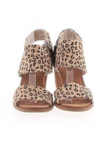 TOMS Sandals (view 2)
