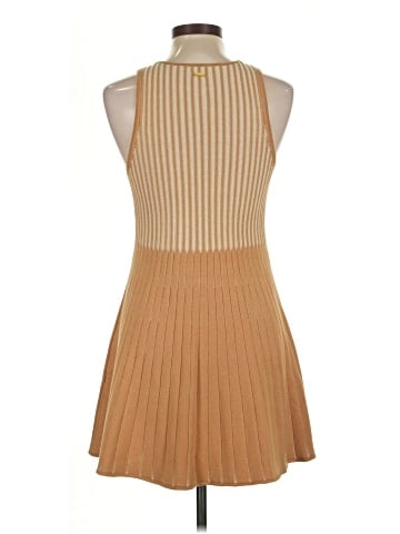 Toccin Casual Dress (view 2)