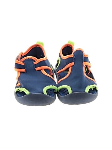 OshKosh B'gosh Water Shoes (view 2)