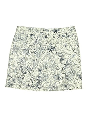 Karen Scott Skort (view 2)
