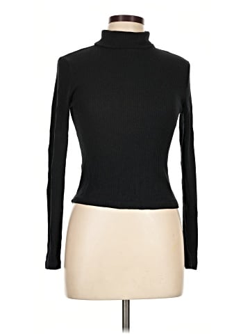 Abbeline Long Sleeve Turtleneck (view 1)