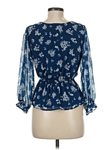 Abercrombie & Fitch 3/4 Sleeve Blouse (view 2)
