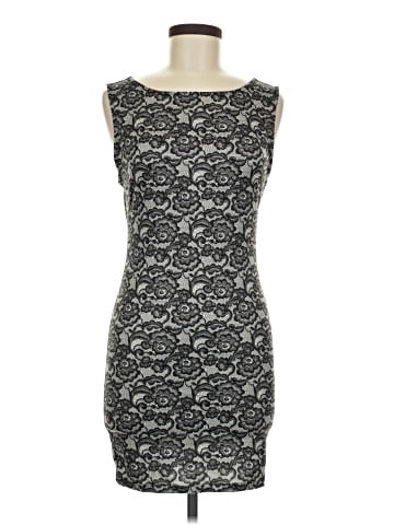 Forever 21 Casual Dress (view 1)