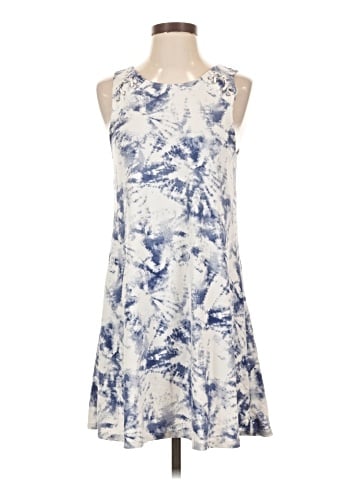 About A Girl Casual Dress (view 1)