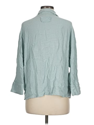 New In 3/4 Sleeve Button-Down Shirt (view 2)